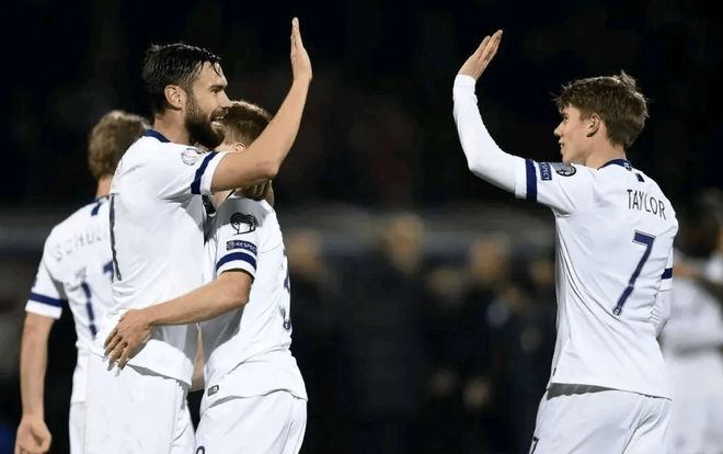 问鼎- 汽车拉力赛集结点 