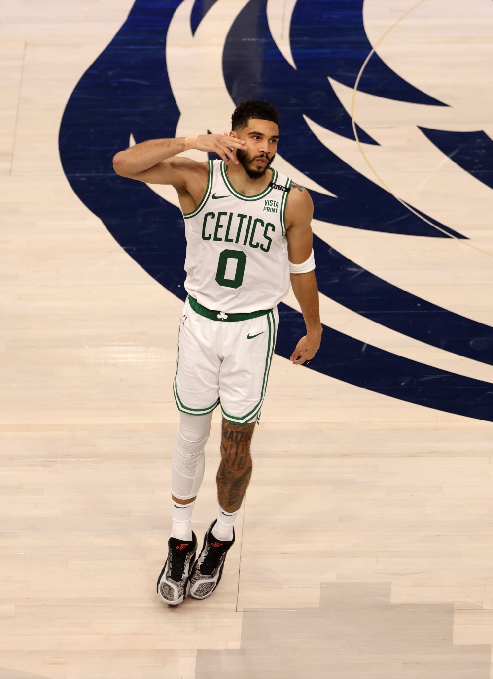 问鼎- 塔图姆60分回放 