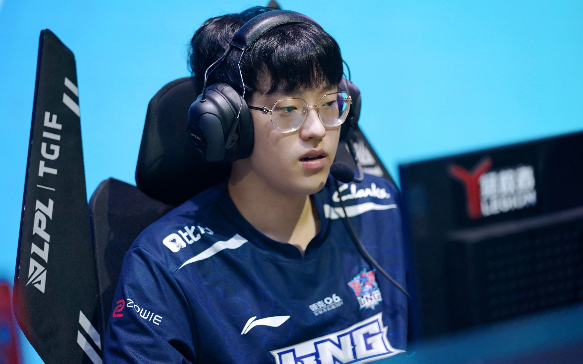 问鼎游戏-Scout连续七场比赛得分超过爆冷，TES挑战极限！的简单介绍