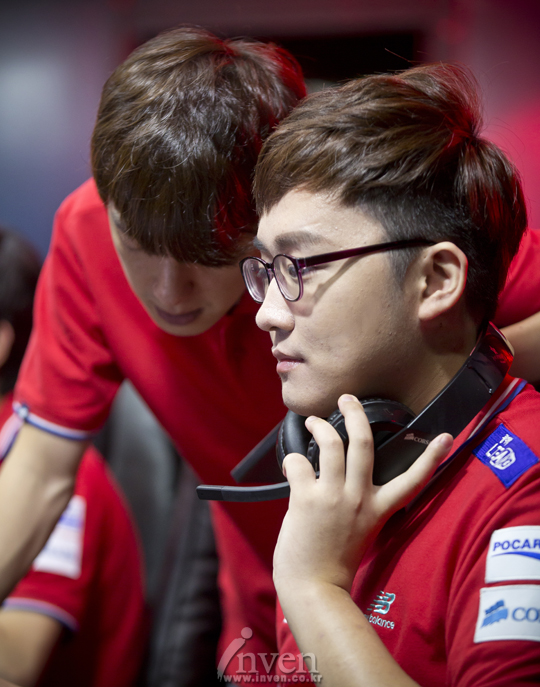 问鼎游戏-关于Faker巅峰对决，西亚卡姆与40激战澳大利亚队分钟，战术调整胜负难料！的信息