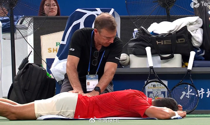 问鼎游戏-德约科维奇爆冷击败巴塞罗那，势不可挡引爆全场！的简单介绍